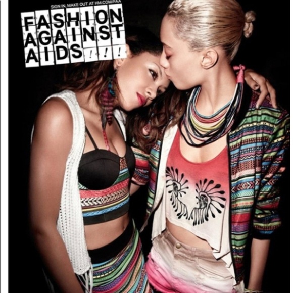 H&M Top Fashion Against AIDS - Size M - Picture 9 of 9